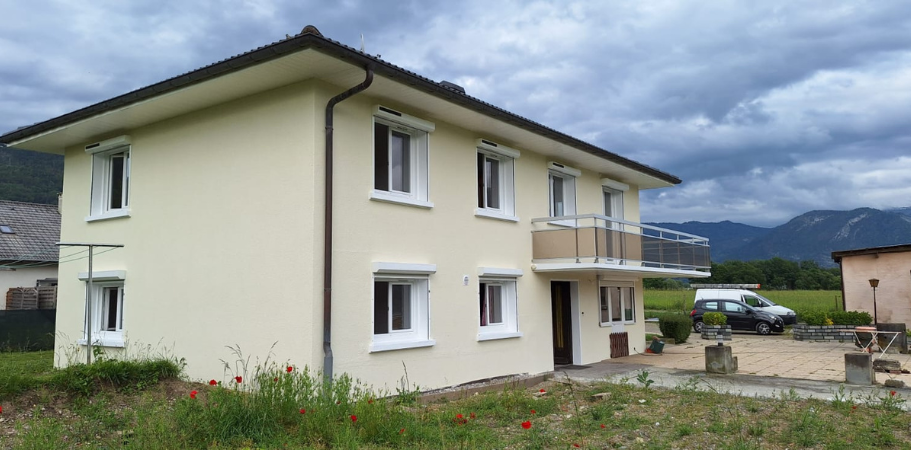 Traitement de l’humidité sur façade de maison pour protéger les murs extérieurs